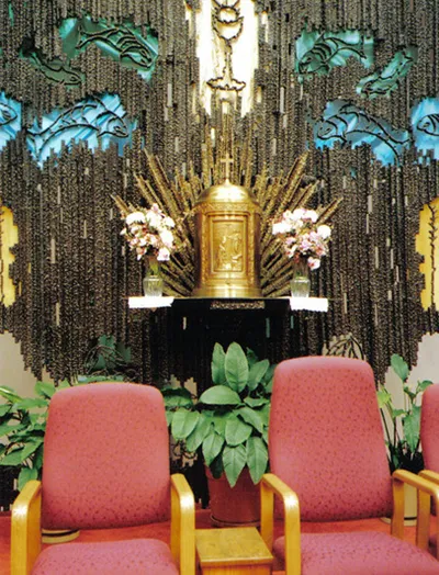The tabernacle and surrounding art in the former church. Source: Tabernacles of Rochester (defunct)