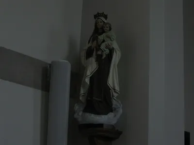 Statue of Our Lady.