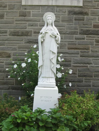 Statue of St. Theresa.