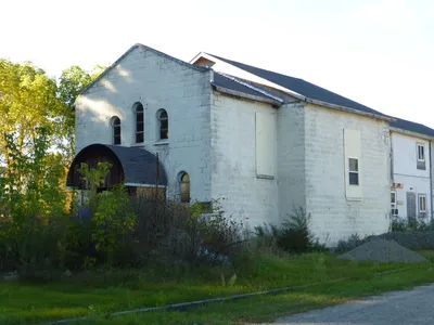 Right side of the former church.