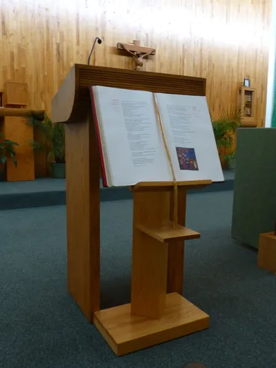 Pulpit.