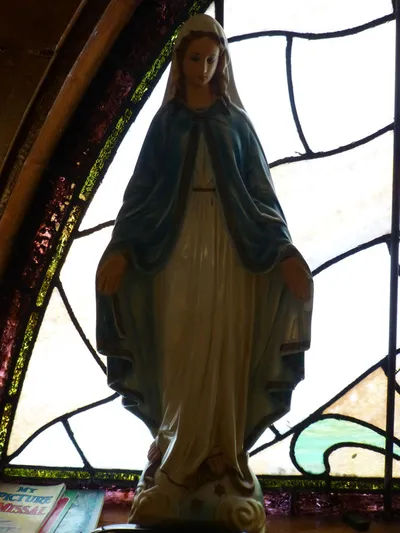 Statue of Our Lady.