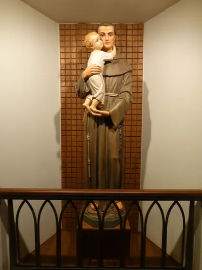 Statue of St. Anthony.