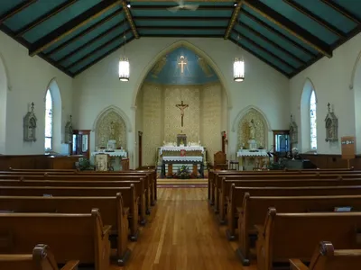 Front of the church seen from the middle.