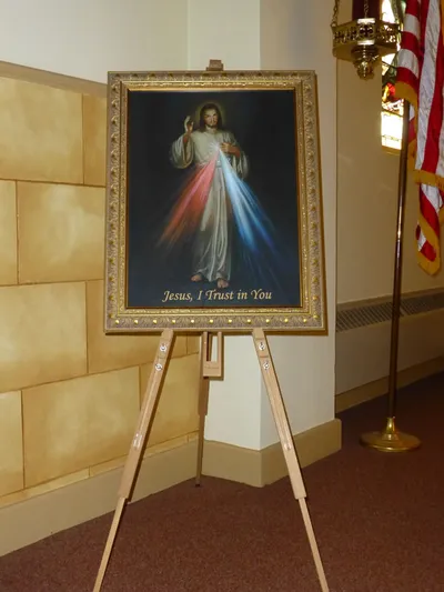 Divine Mercy image.