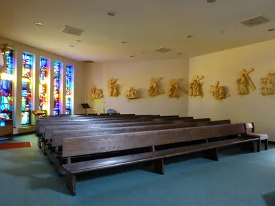 Left transept.