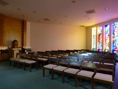 Right transept.