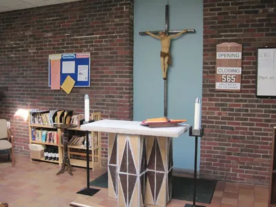 Daily Mass chapel with items brought over from Mercy.