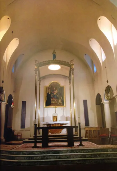 Interior view. Source: The Holy Rosary Church, By Greg Sharp