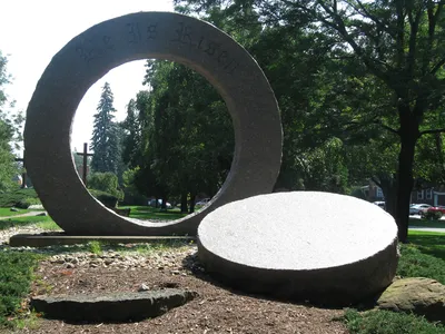 Empty tomb sculpture.