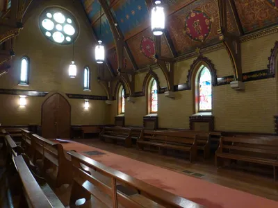 View from front right corner.