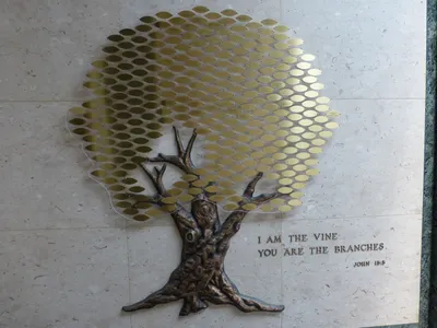 Tree with inscriptions of the deceased.