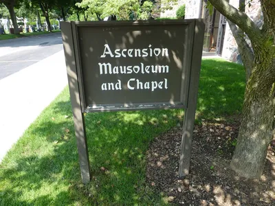 Sign.