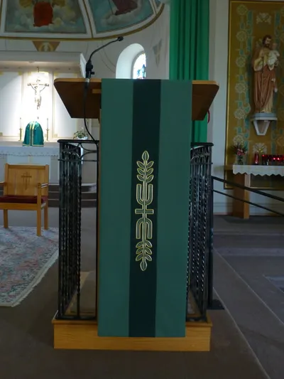 Pulpit.