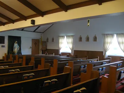 Right side prior to redecoration.