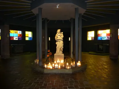 View of the crypt.