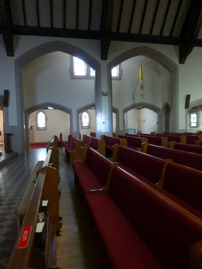 Right transept.
