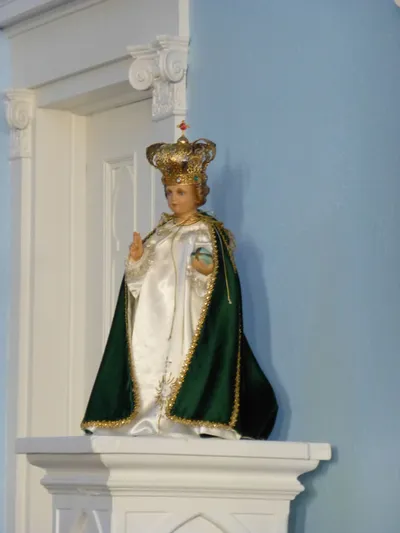 Infant of Prague statue.