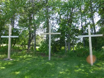Crosses.