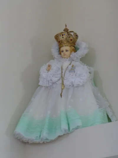 Infant of Prague statue.