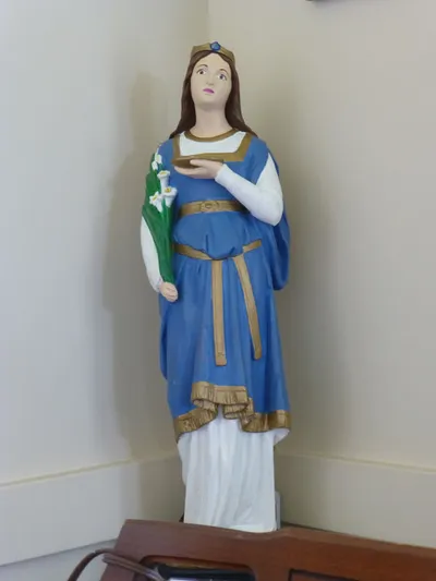Statue.