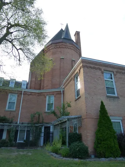 Chapel seen from left angle.