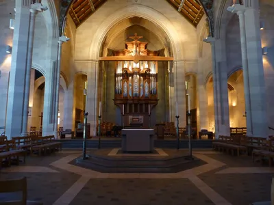 Front of the cathedral seen from the middle.