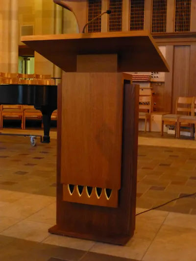 Cantor stand.