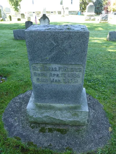 Grave of former Sacred Heart priest.