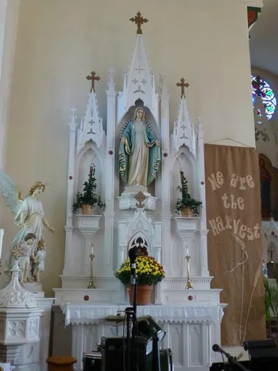Left side altar.