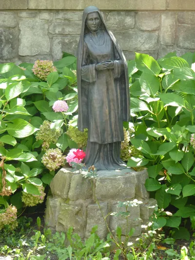 Statue of St. Theresa.
