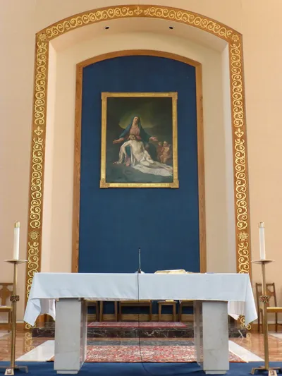 Altar and painting.