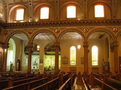 View of right side.