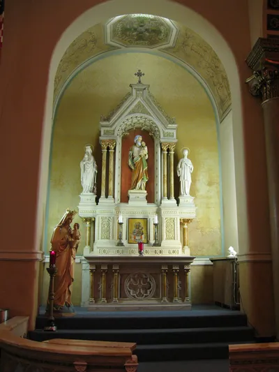 Left side altar.