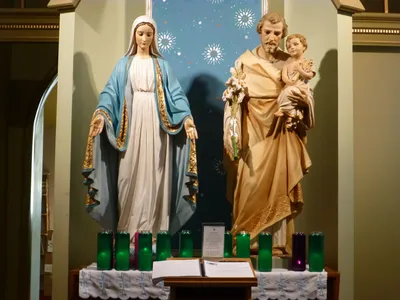 Holy Family statues.