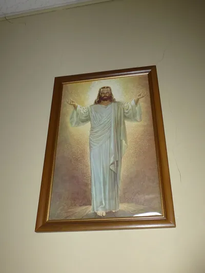 Risen Christ painting.