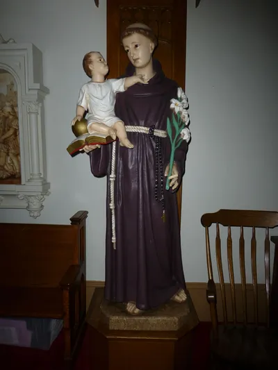 St. Anthony statue.