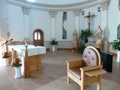 Sanctuary seen from right angle.