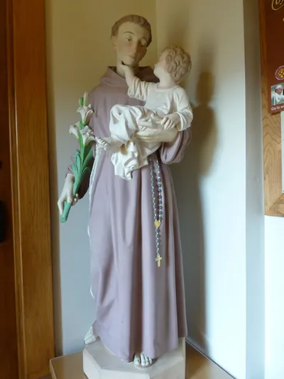 Statue of St. Anthony.