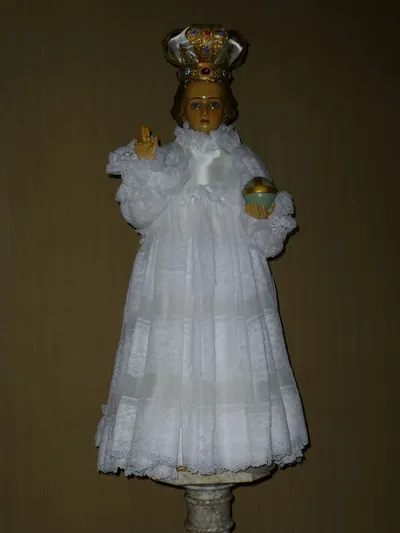 Infant of Prague statue.