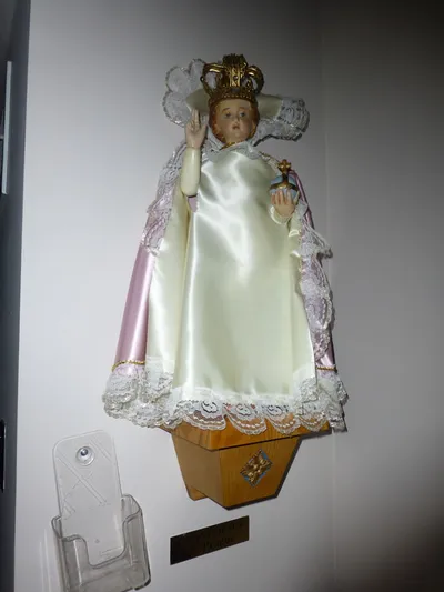 Infant of Prague statue.