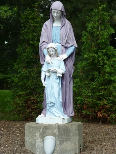 Statue of St. Anne.