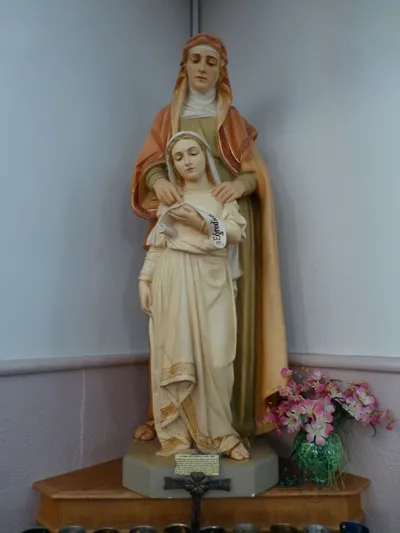 Statue of St. Anne.