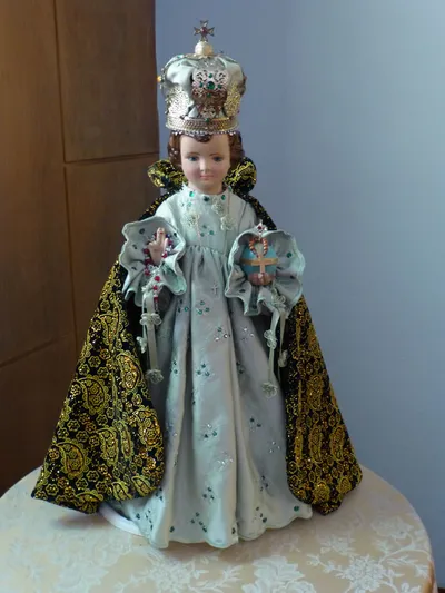 Infant of Prague statue.