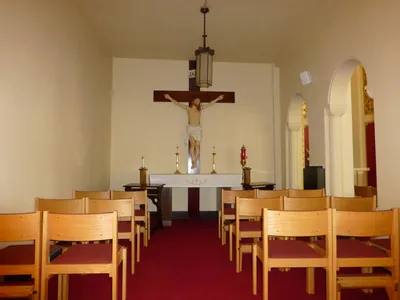 Chapel left of the left side altar.