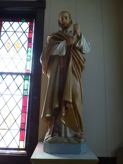 Statue.