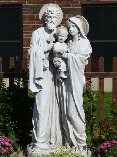 Holy Family statues.