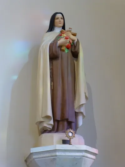 Statue of St. Theresa.