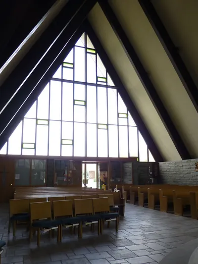 Left transept.