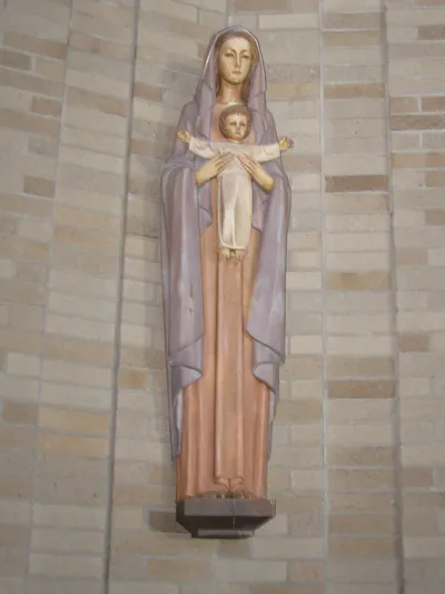 Sanctuary seen from right.